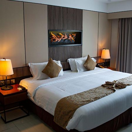Bless Inn - Near Connaught Place New Delhi Ngoại thất bức ảnh