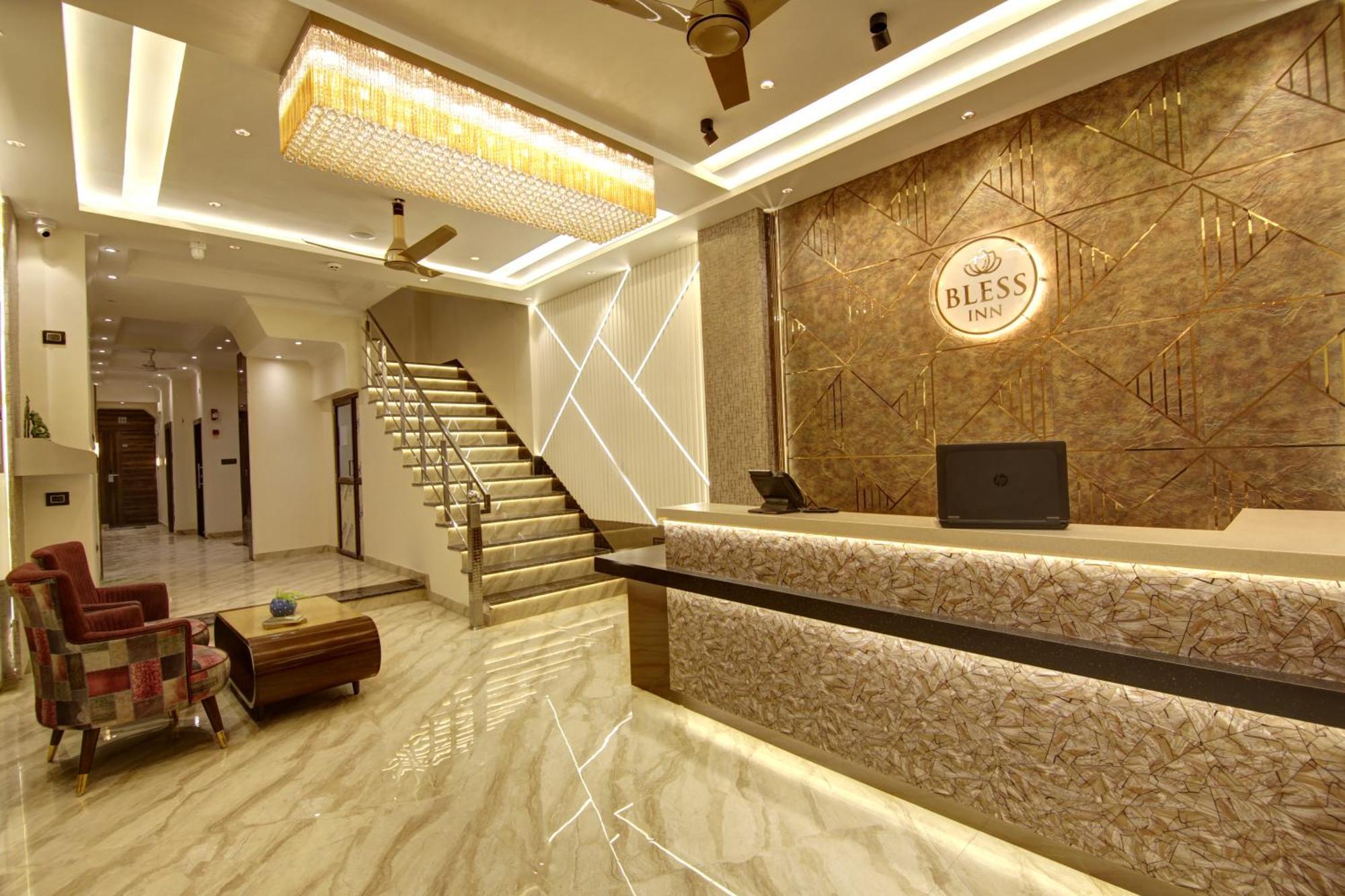 Bless Inn - Near Connaught Place New Delhi Ngoại thất bức ảnh