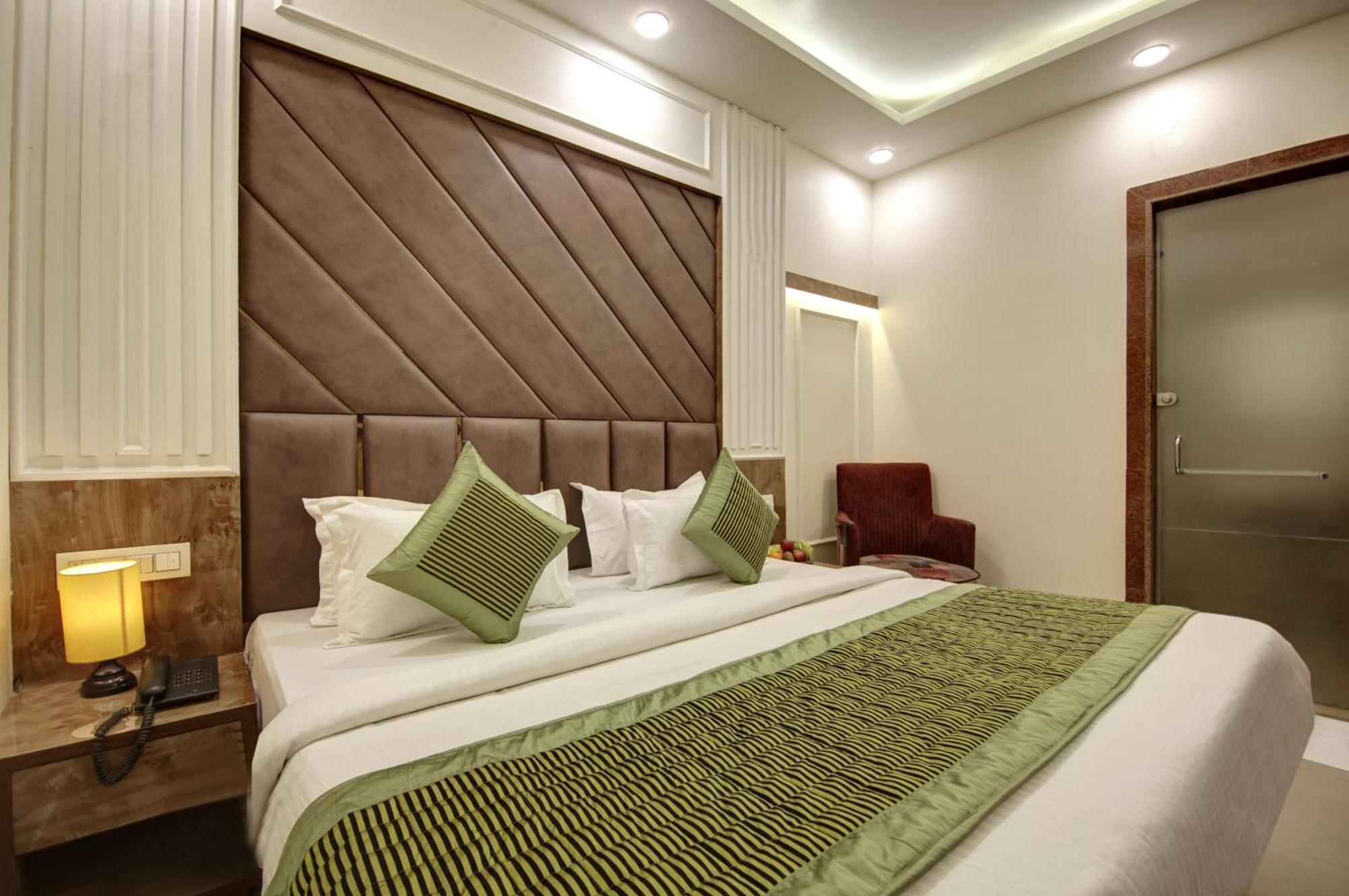 Bless Inn - Near Connaught Place New Delhi Ngoại thất bức ảnh