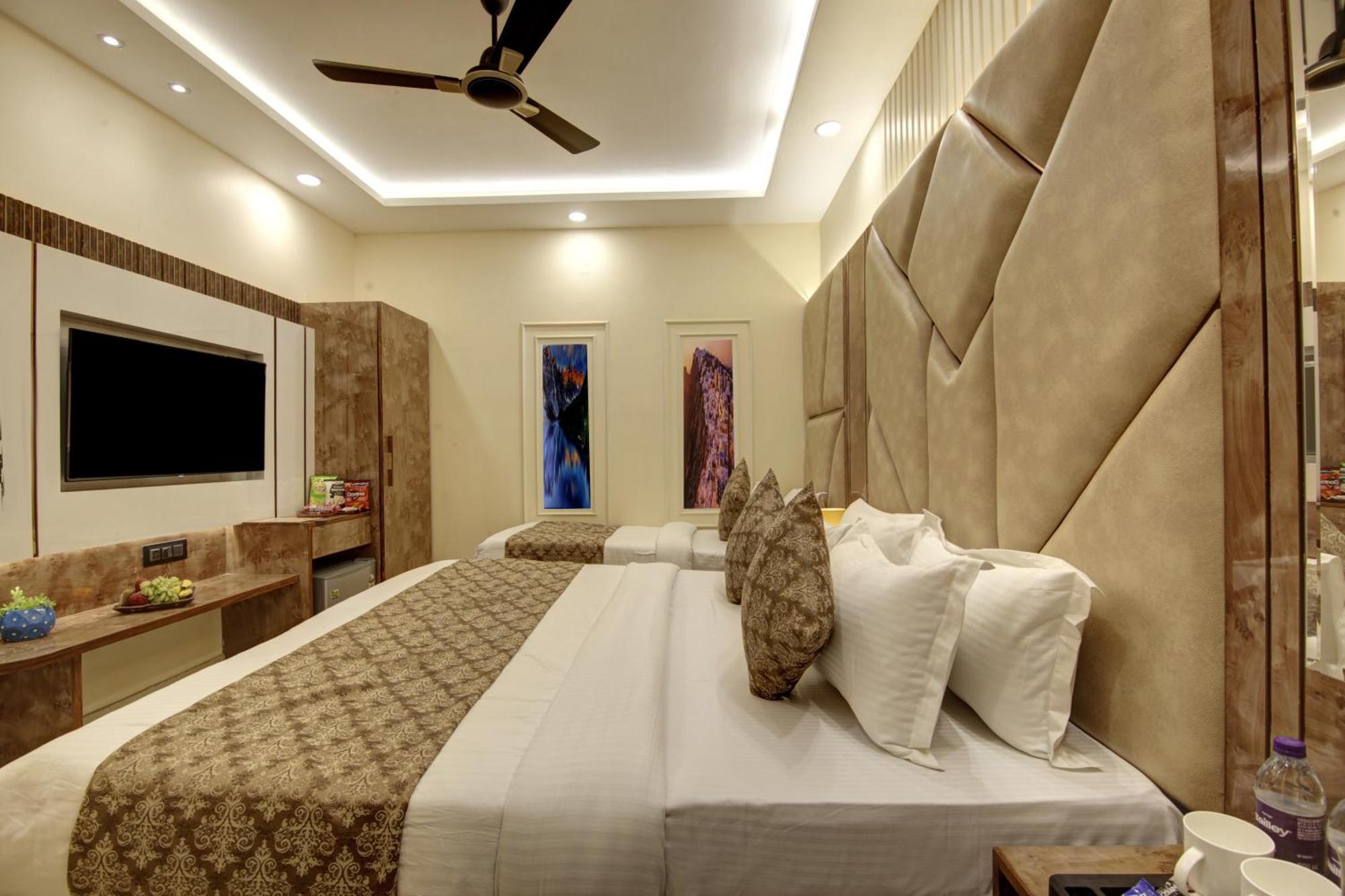 Bless Inn - Near Connaught Place New Delhi Ngoại thất bức ảnh
