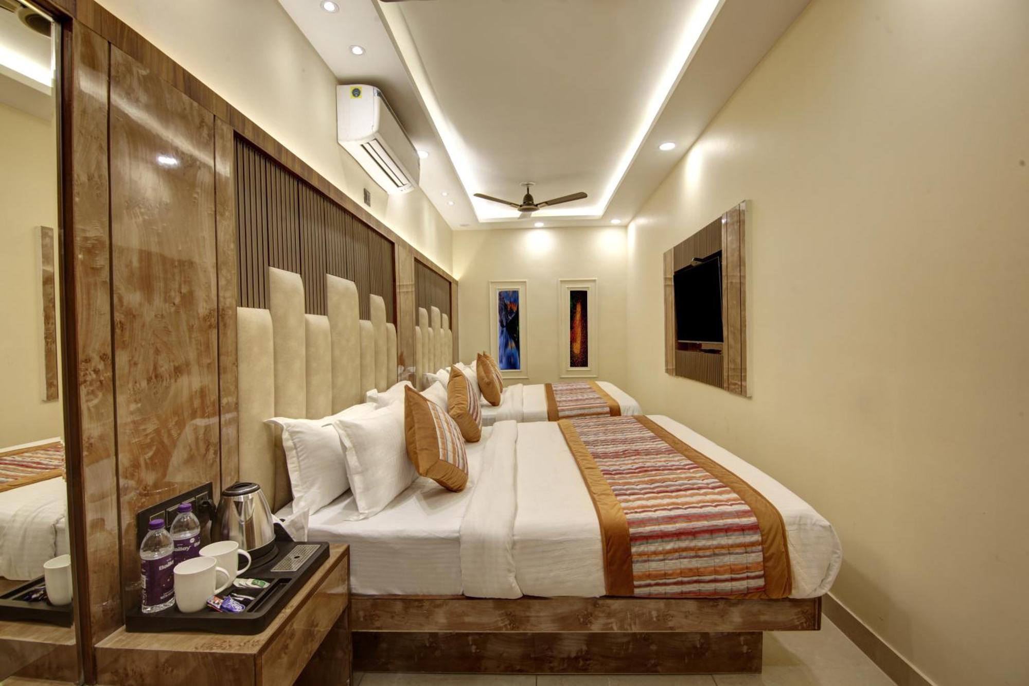 Bless Inn - Near Connaught Place New Delhi Ngoại thất bức ảnh