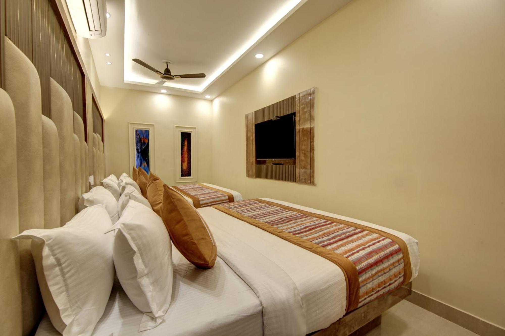 Bless Inn - Near Connaught Place New Delhi Ngoại thất bức ảnh