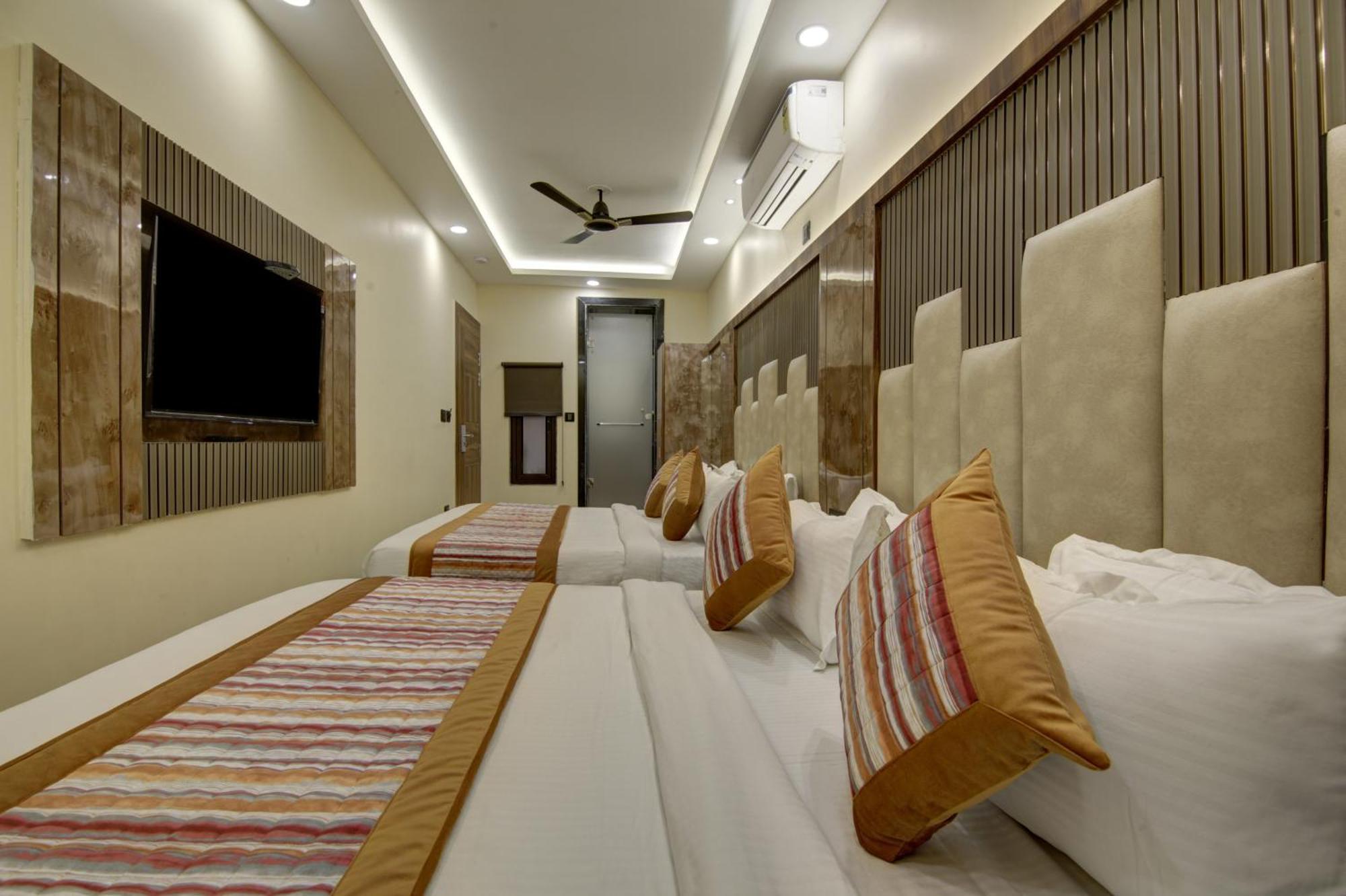 Bless Inn - Near Connaught Place New Delhi Ngoại thất bức ảnh