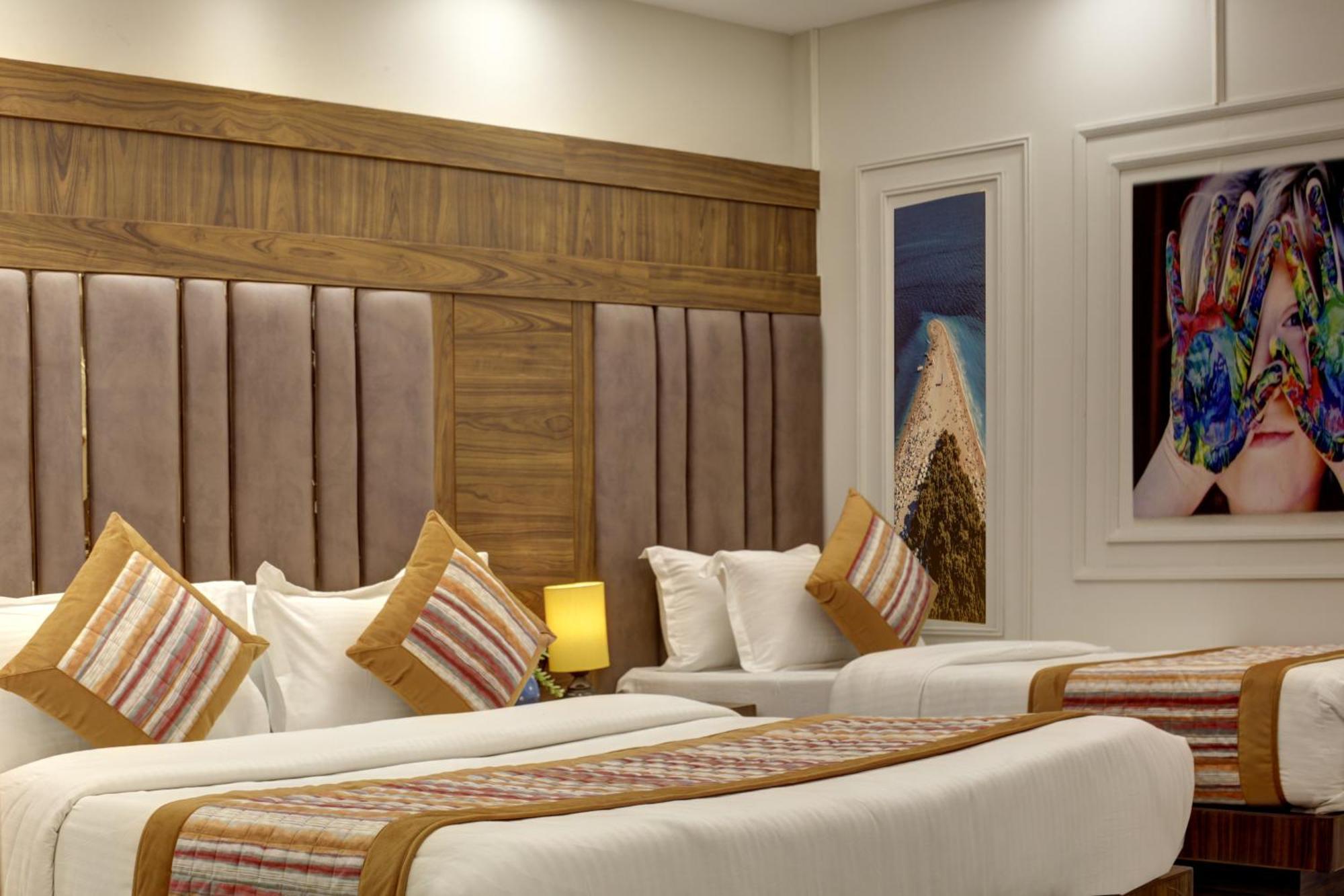 Bless Inn - Near Connaught Place New Delhi Ngoại thất bức ảnh