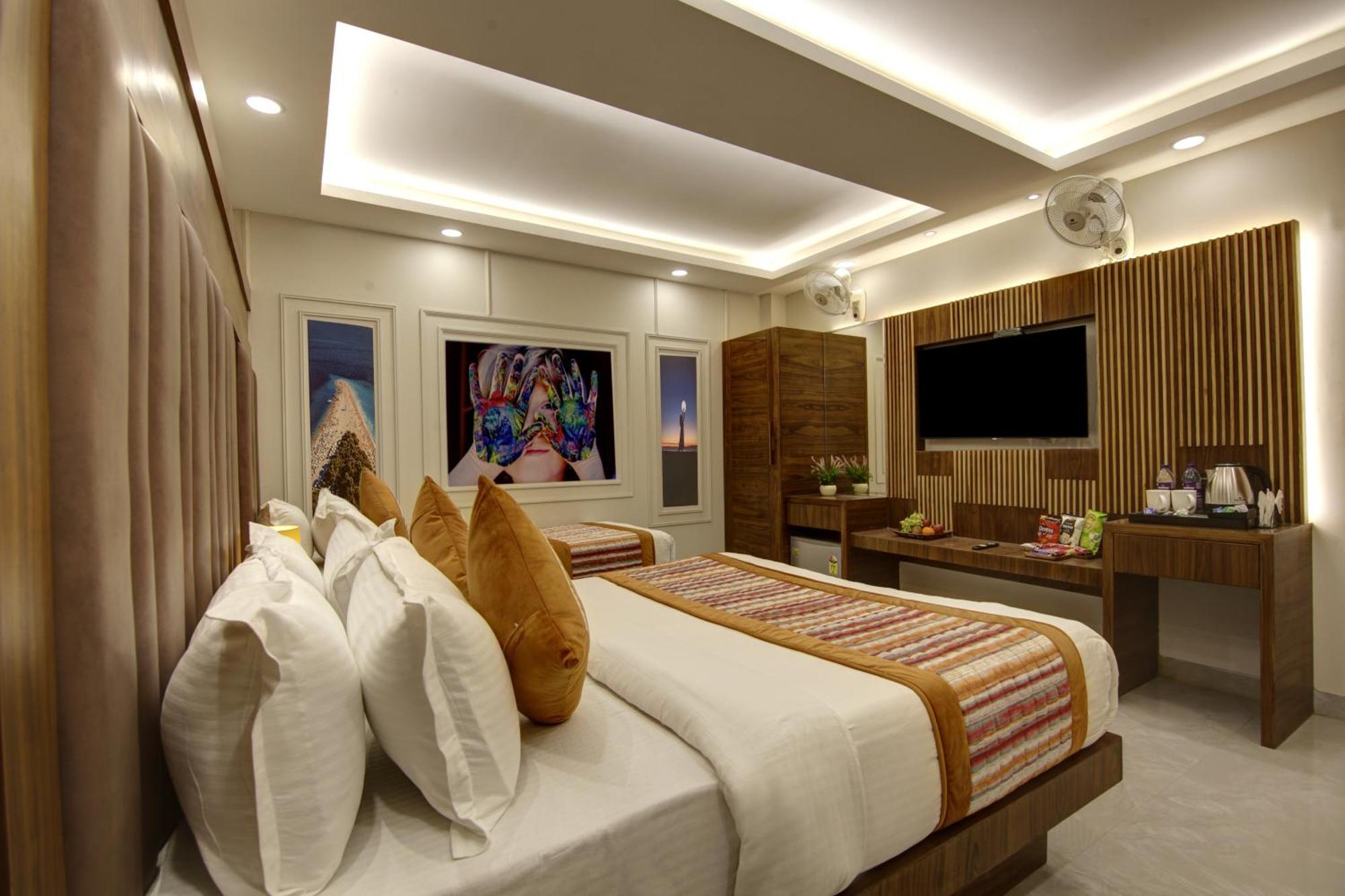 Bless Inn - Near Connaught Place New Delhi Ngoại thất bức ảnh